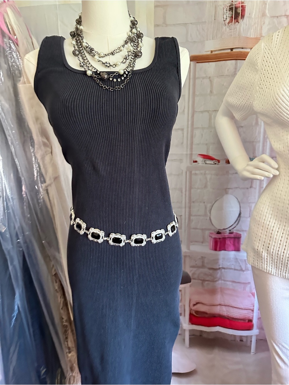 Savvi Colette Seamless Dress - Picture 2 of 6